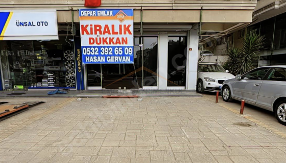 KIZILTOPRAK BAĞDAT CAD ÜZERİ FB STADA KOMŞU 100 m2 DÜKKAN
